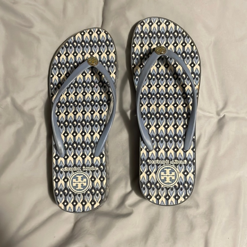 Size 9 Tory Burch wedge flip flops